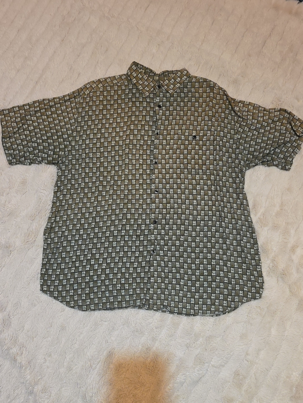 Casual Short-Sleeve Olive Check Button-Down Shirt